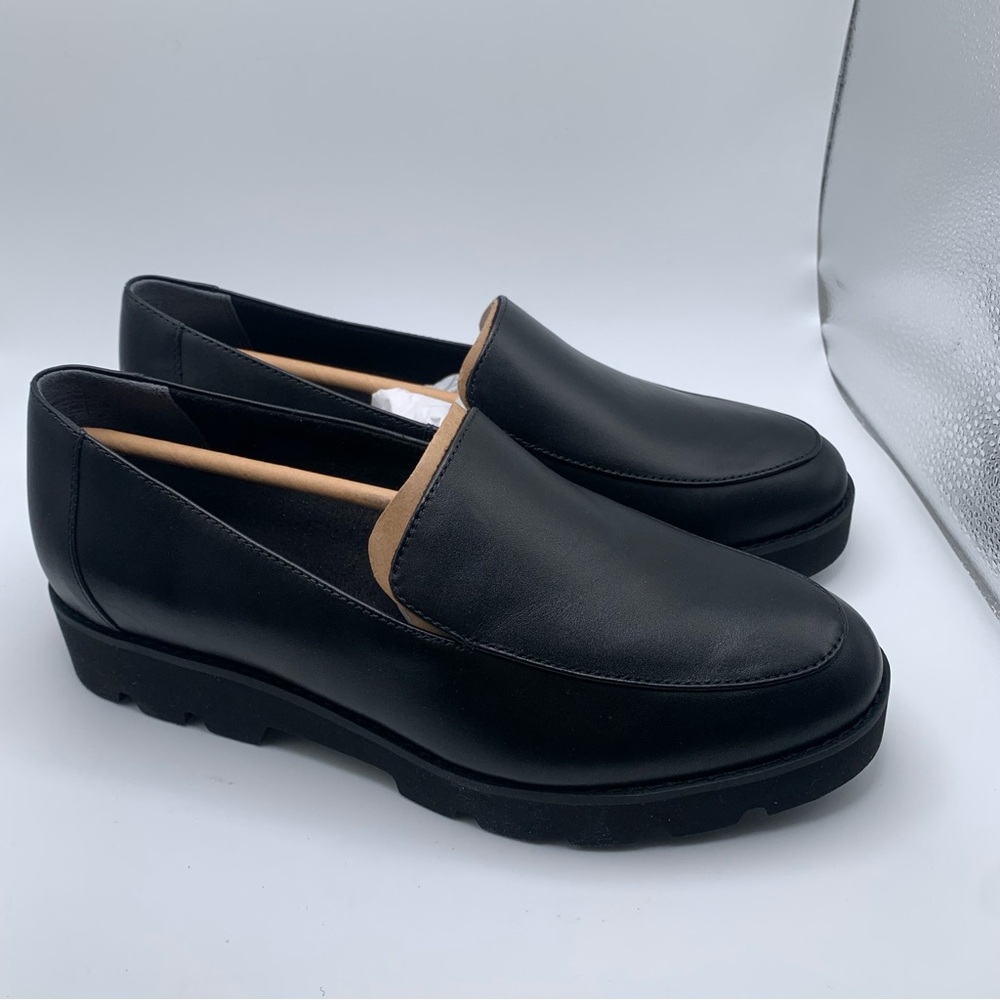 NWOB Vionic Womens Kensley Leather Slip On Loafers size 7 black leather 1083 - Picture 5 of 10